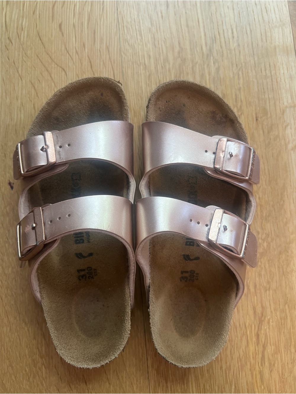 Birkenstock-Rosegold Girls Sandals